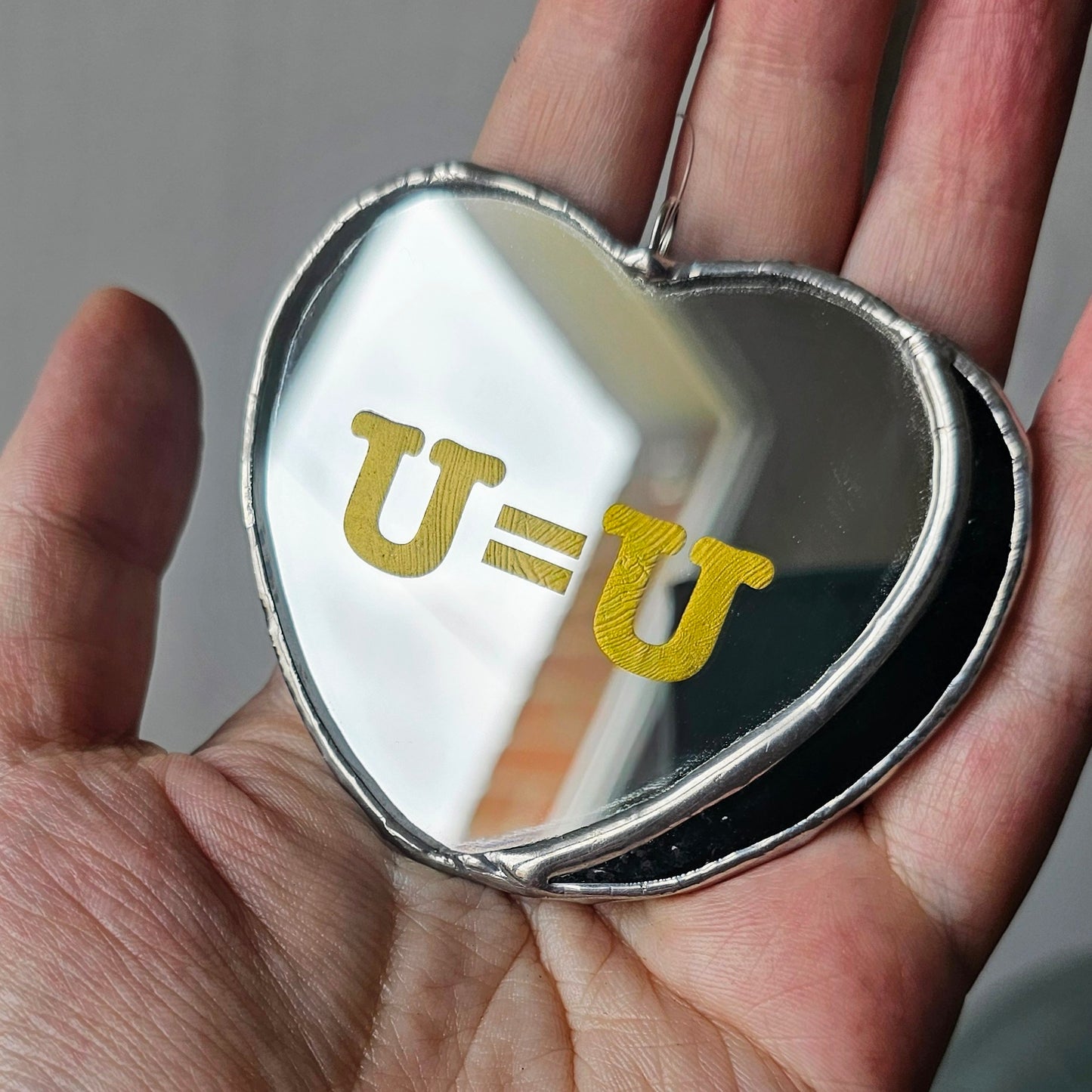 Dose de Love "U=U"